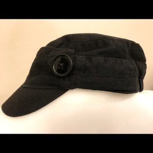 Le Chateau Black Cap Hat